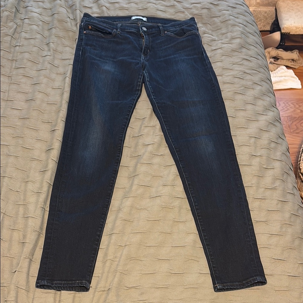 Women's Dark Blue Jeans